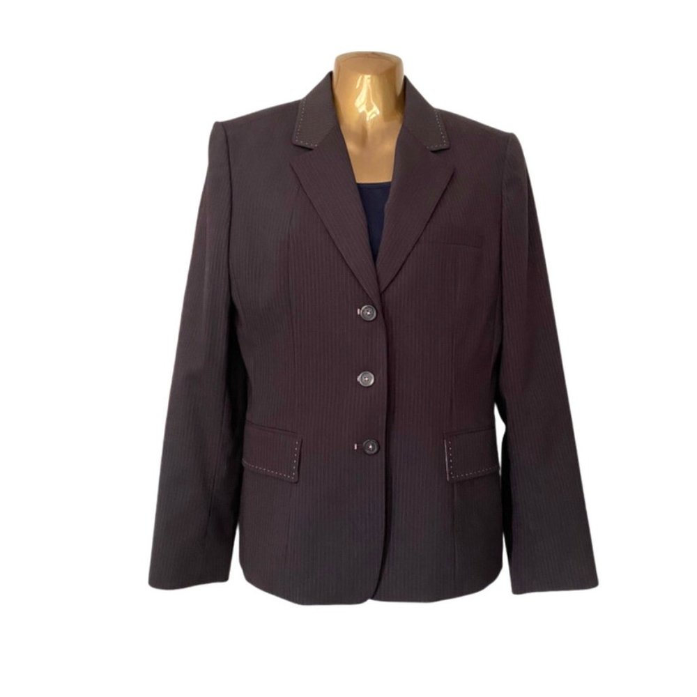 Elie Tahari Light Wool Casual Business Suit | Brown Black with Pink Accents